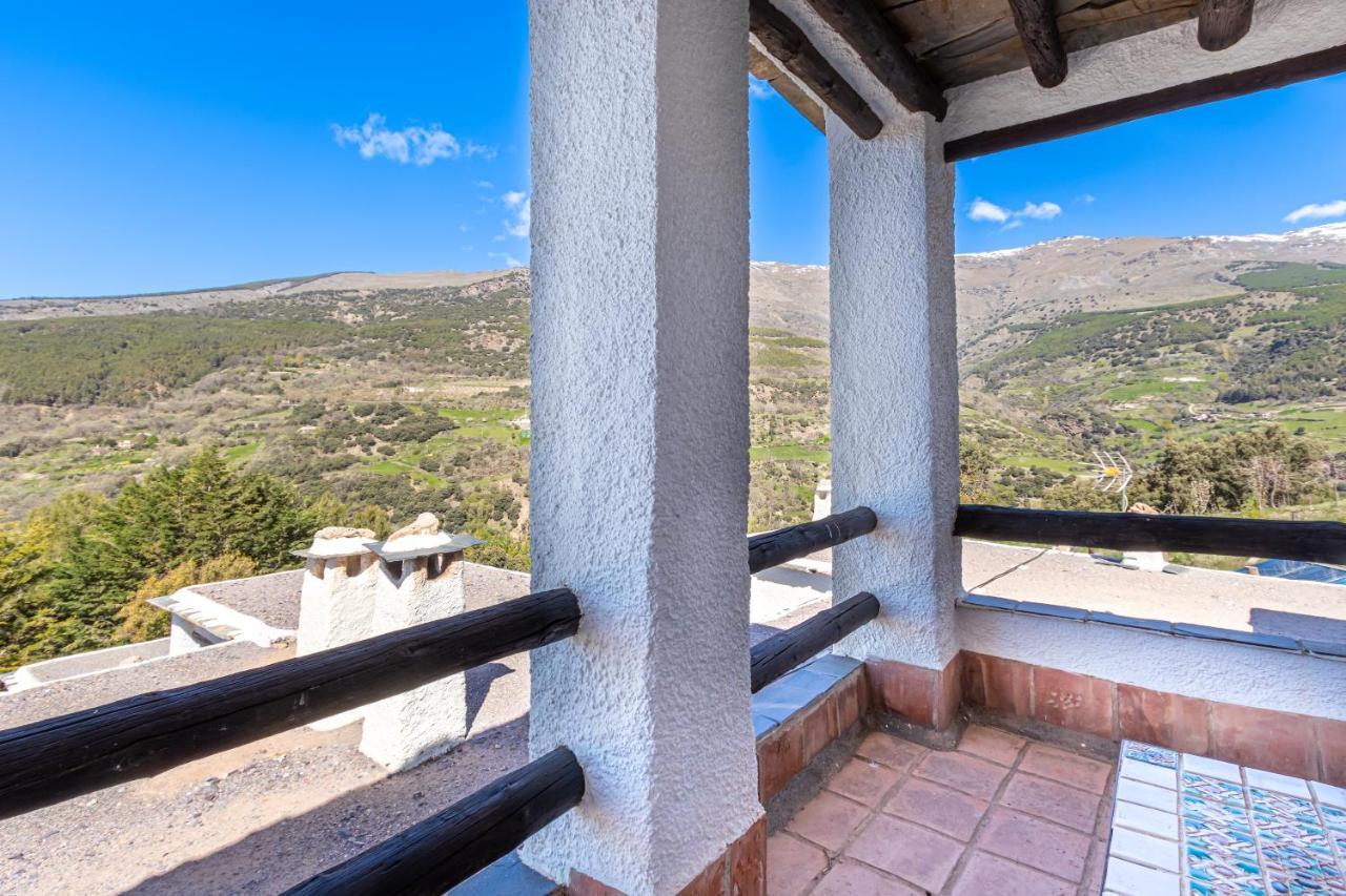 Nueva Alcazaba Hotel