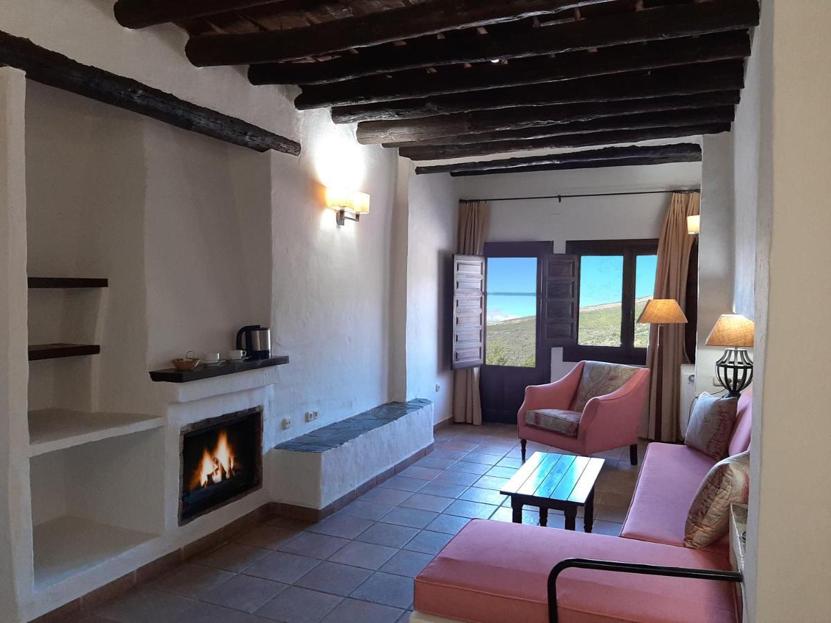 Hotel Nueva Alcazaba 4*